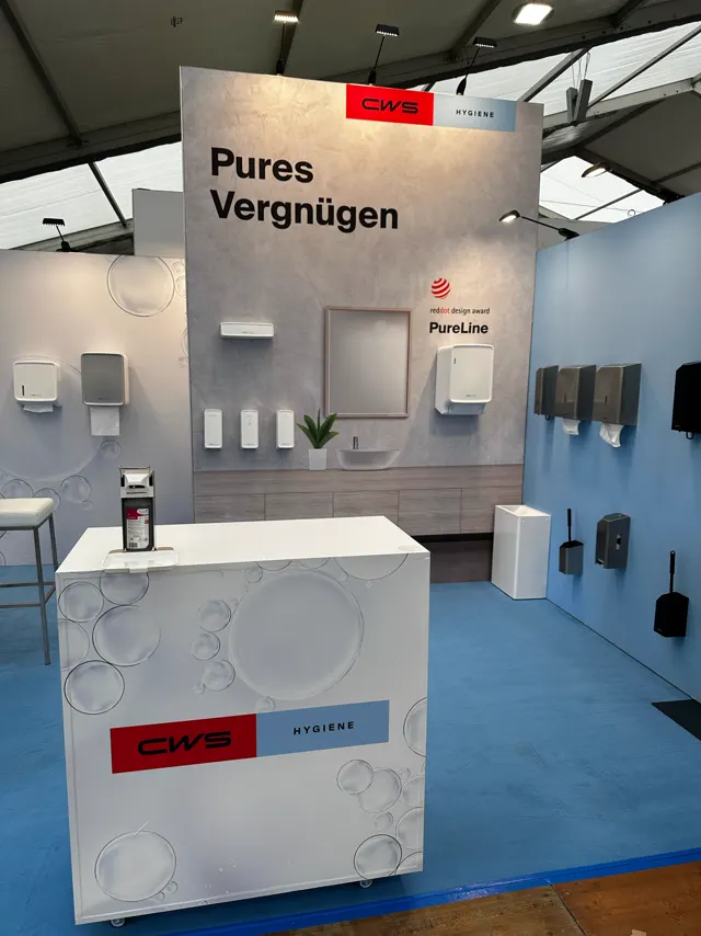 Messestand CWS auf der Gienger Neuheitenschau 2025 in Markt Schwaben, Ansicht 2